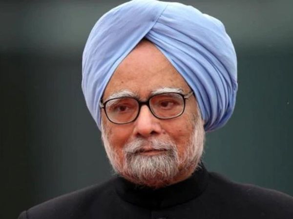 Manmohan Singh says Not against Veer Savarkar but idea of Hindutva that he stood far 