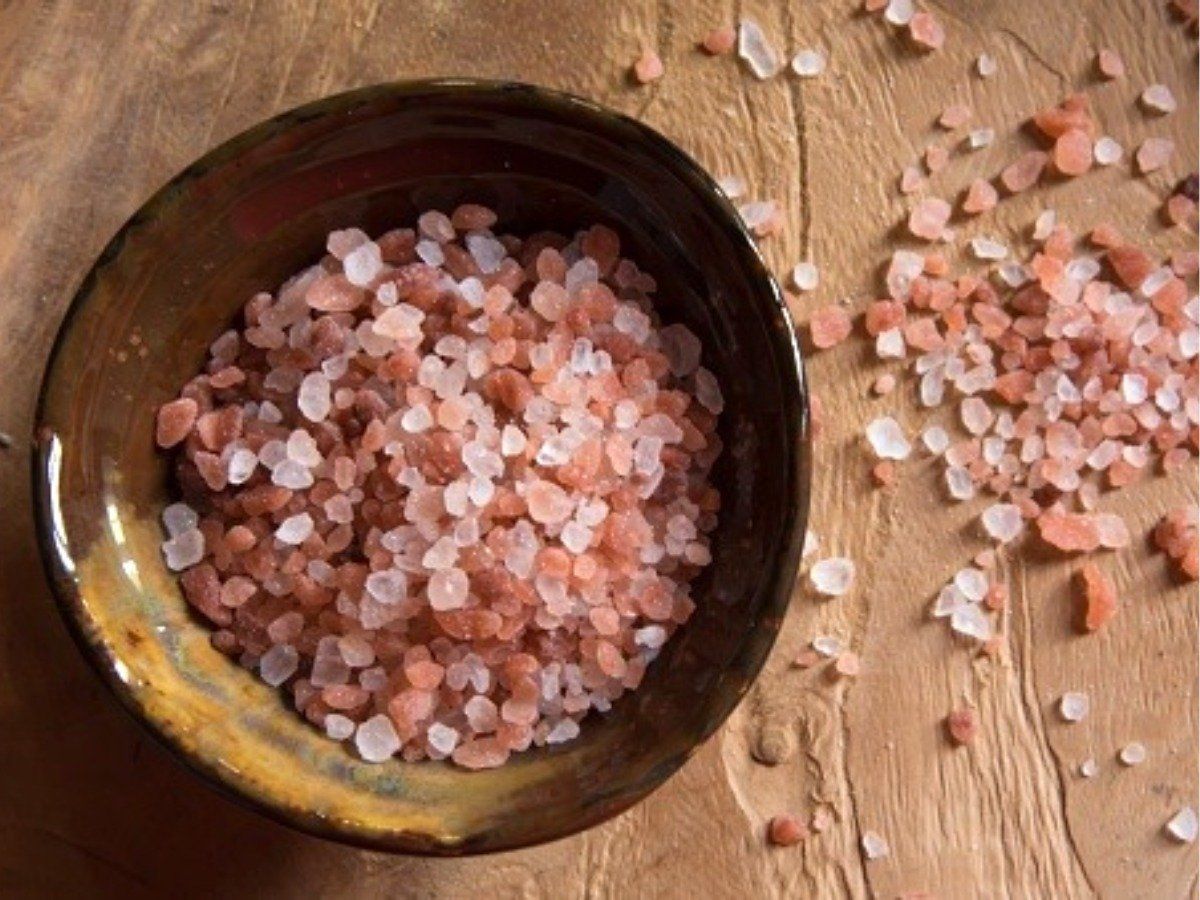 benefits-of-rock-salt-or-sendha-namak-for-health-and-beauty-rock-salt