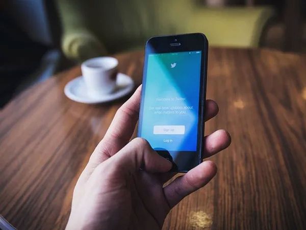 schedule tweets on Twitter