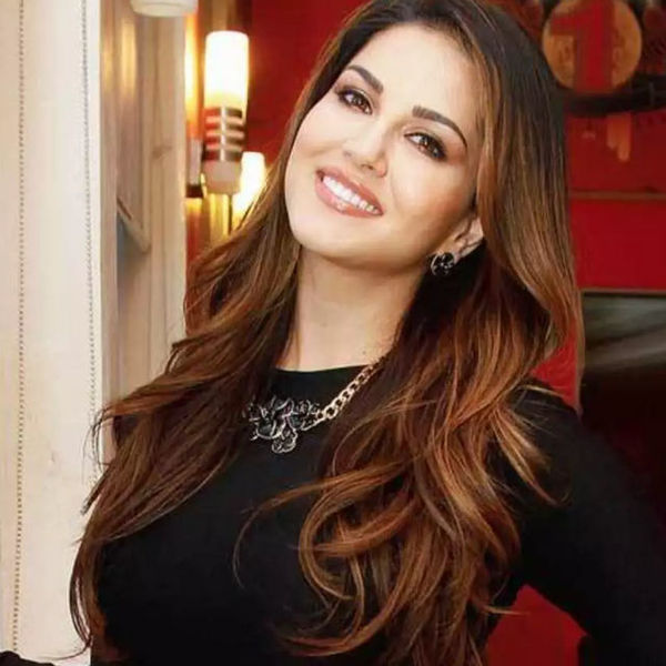 bollywood stars experience spooky incidents