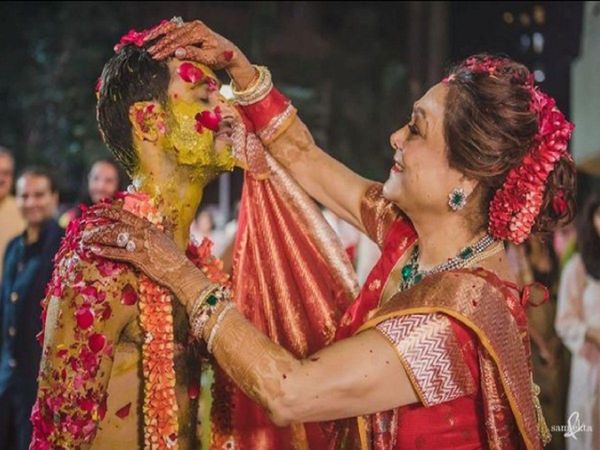 टीना अंबानी ने प्यारी बहू रानी के लिए लिखा प्यारा सा नोट, देखें तस्वीरें