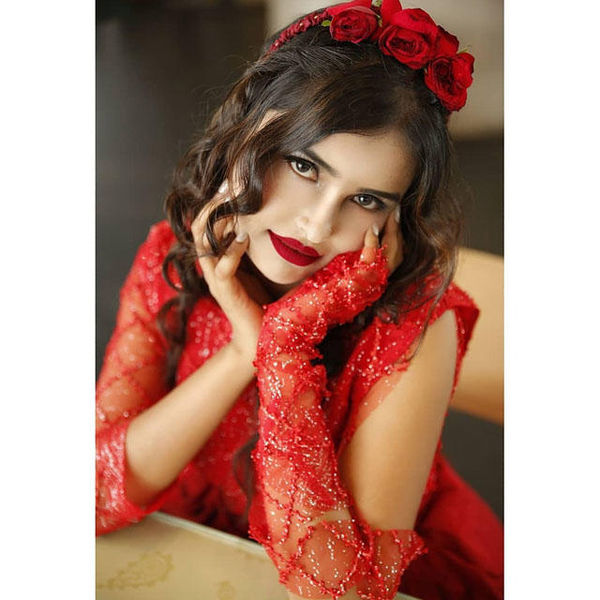 बिग बॉस,  उर्वशी वानी, दीपक ठाकुर, बिग बॉस उर्वशी वानी, उर्वशी वानी ट्रांसफॉर्मेशन, उर्वशी वानी लेटे