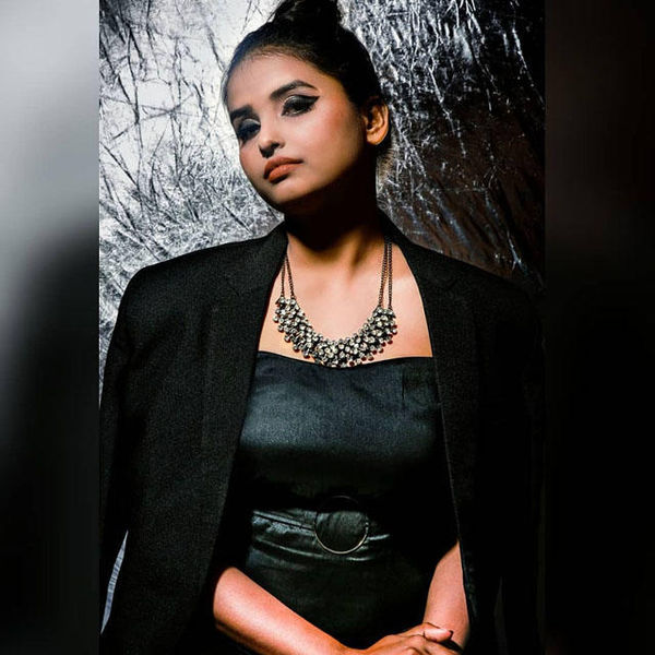 बिग बॉस,  उर्वशी वानी, दीपक ठाकुर, बिग बॉस उर्वशी वानी, उर्वशी वानी ट्रांसफॉर्मेशन, उर्वशी वानी लेटे