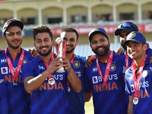 IND vs ENG 3rd T20I Updates